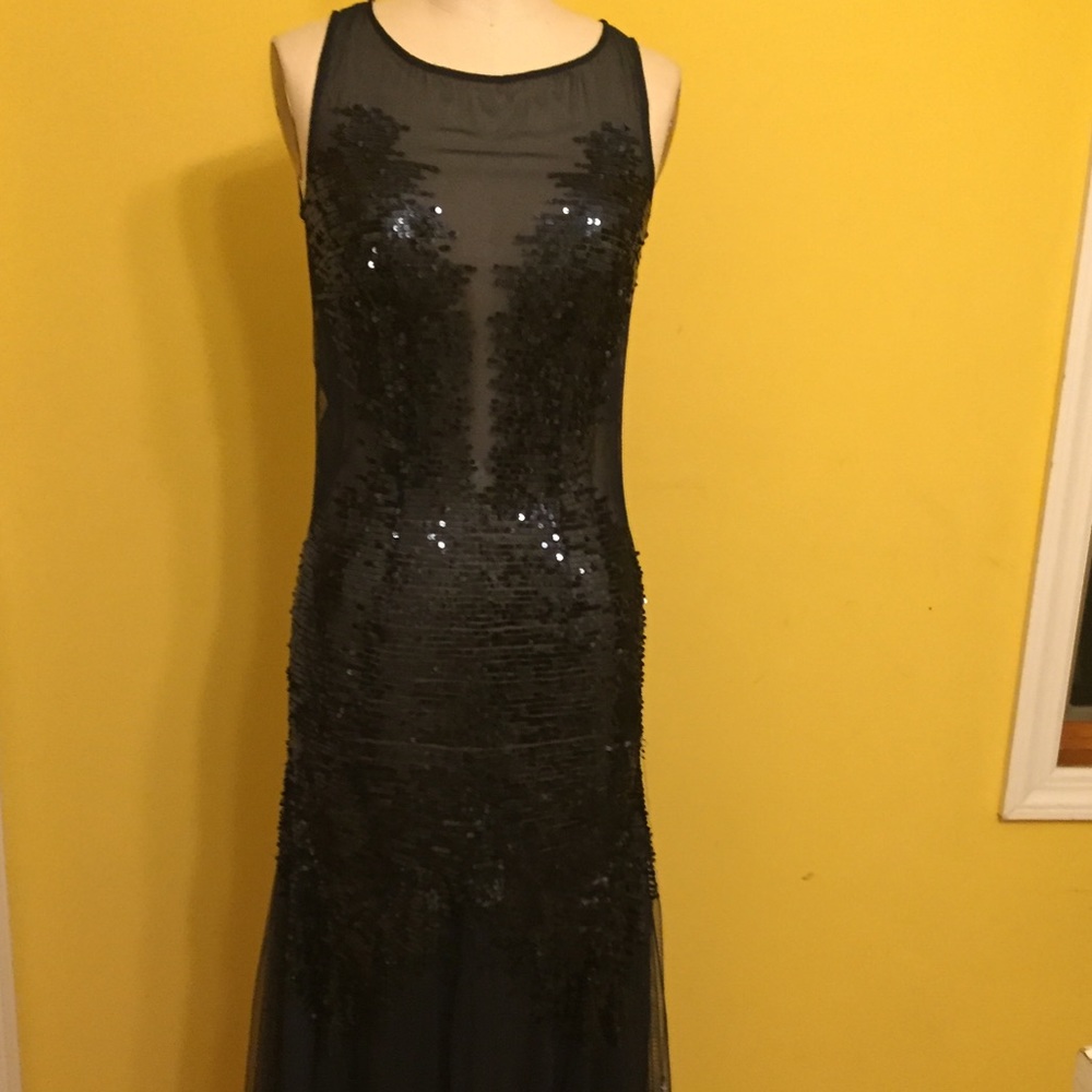 Basix  black label dress  navy size 2 sequin b